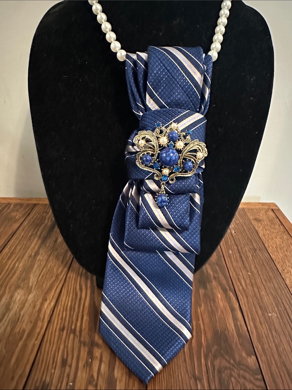 Navy Striped Men's Tie Necklace with Decorative Broochon faux Pearl necklace